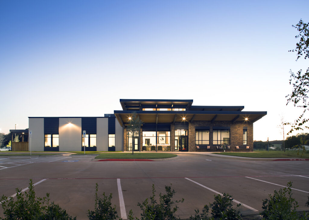 Riverwalk Pet Hospital and Resort